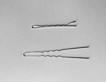 Bun Pins vs Bobby Pins